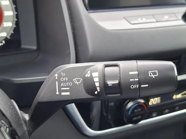 Nissan QASHQAI 1.3 MHEV Xtronic N-Connecta NAVI | PANO DAK | NL-auto | rijklaarprijs !!