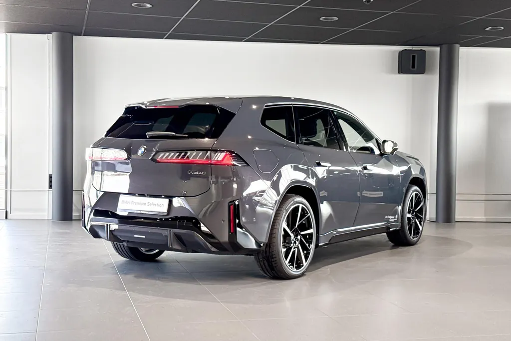 BMW iX3 40 eDrive 83 kWh