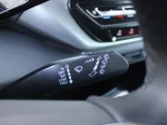 Volkswagen ID.4 Pure 52 kWh | Stuur- / Stoel- / Voorruit Verwarming | Clima | 19' LM | Cruise adapt. | PDC | Navi |