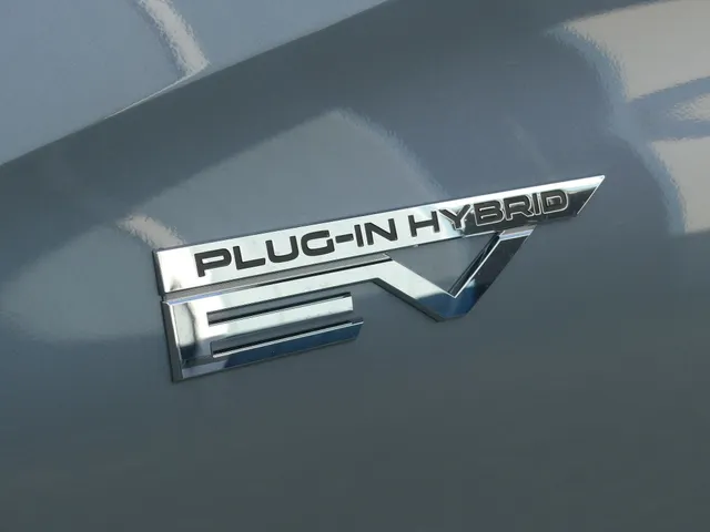 Mitsubishi Outlander 2.4 PHEV Instyle ( meerder kleuren leverbaar )