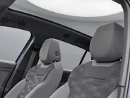 Volkswagen ID.4 Pure 52 kWh 148pk · SOH 92,8% · Panoramadak · 360 Camera · Stuur- & Stoelverwarming · Keyless · Dodehoeksensor · Matrix LED ·