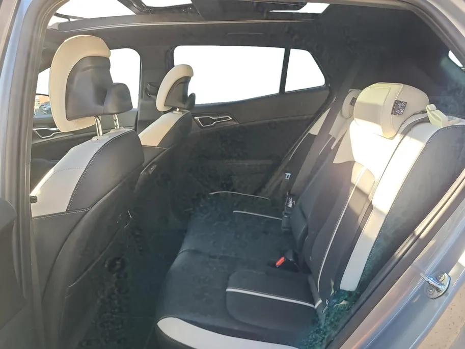 Kia Sportage 1.6 T-GDi Plug-in Hybrid GT-PlusLine | Meest luxe uitvoering | Fabrieksgarantie t/m 1-12-2032 + 3x 1 jaar* | NAP