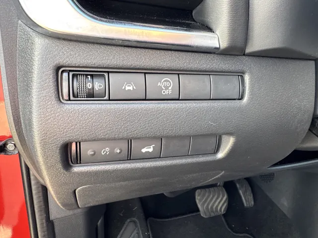Nissan QASHQAI 1.3 MHEV Xtronic N-Connecta Design Automaat