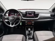 Kia Stonic 1.0 T-GDi MHEV DynamicLine | Achteruitrijcamera | Parkeersensoren achter | Apple/Android Carplay | Climate control | Cruise control | LMV