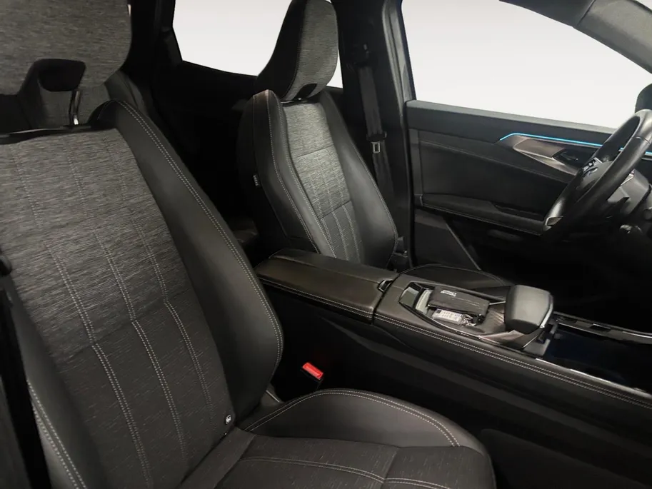 Renault Austral 1.2 E-Tech full hybrid 200 techno NAVI AIRCO CAMERA CRUISE CONTROLE ELECTRISCHE STOELEN STOELVERWARMING STUURVERWARMING MASSAGE STOEL ZEER MOOIE AUTO