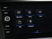Volkswagen Bedrijfswagens Transporter 2.0 TDI L1H1 28 · Camera · Trekhaak · Apple/Android Car Play · Navigatie · Cruise Control · Vloerplaat · 16'' Inch · Garantie t/m 01-04-2028 of 100.000km