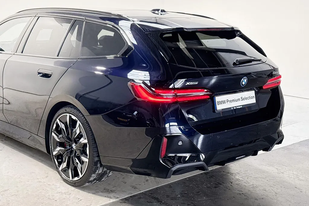 BMW 5 Serie Touring 550e xDrive Innovations Pack M Sportpakket Pro
