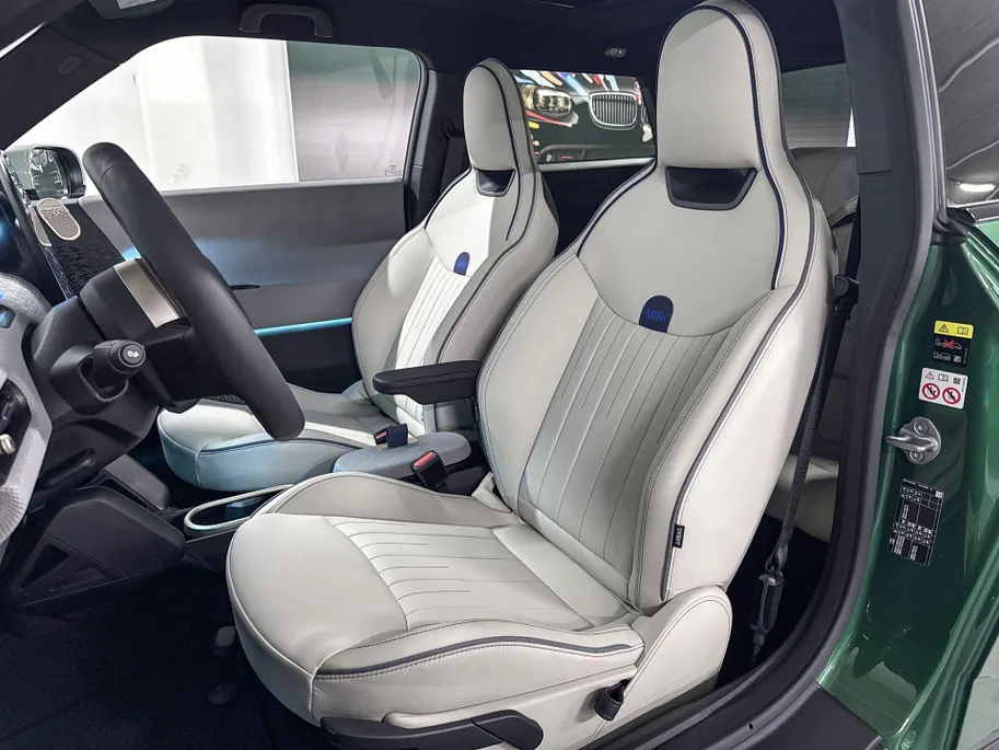 MINI Cooper 3-deurs Electric Cooper SE Favoured