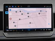Volkswagen Tiguan 1.5 eHybrid 272pk DSG R-Line Edition · Panoramadak · Inklap. Trekhaak · 360 Camera · Leder Varenna · Elek. Stoelen + Massage · Head-Up Display · Harman Kardon · Garantie t/m 19-05-2030 of 100.000km