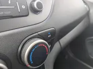 Hyundai i10 1.0i Comfort | Navigatie | Cruise control | Airco | Incl.12 Maanden, APK, Onderhoudsbeurt etc! Premiumpakket gratis!