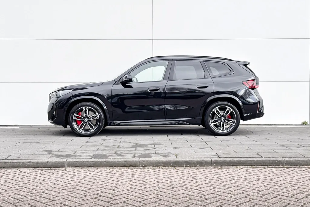 BMW X1 xDrive23i