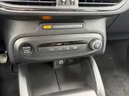 Ford Focus Wagon 1.0 EcoBoost Hybrid ST Line | Adaptive Cruise Control | Navigatie | Apple Carplay | Android Auto | Dodehoekdetectie | Achteruitrijcamera |
