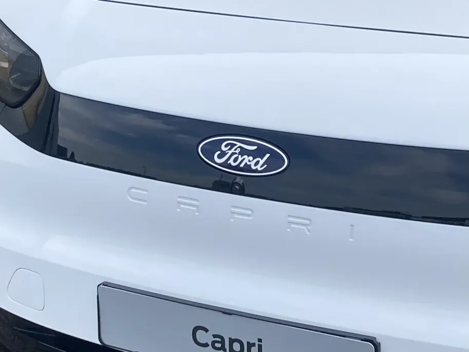 Ford Capri Premium Standard Range RWD 52 kWh Driver Assistance Pack - Panoramadak - 21inch lichtmetalen velgen