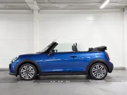 MINI Cooper Cabrio Cooper C Favoured