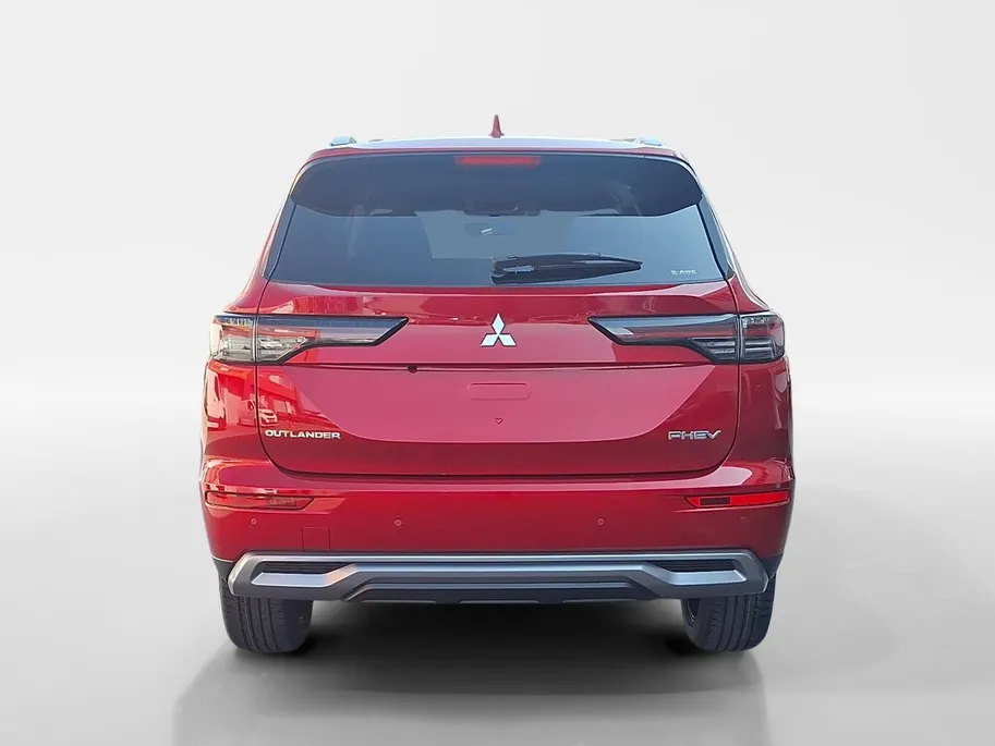 Mitsubishi Outlander 2.4 PHEV First Edition | 6000 EURO KORTING | NU DIRECT LEVEBAAR | 8 JAAR GARANTIE |