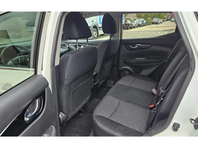 Nissan QASHQAI 1.2 115pk DIG-T Connect Edition