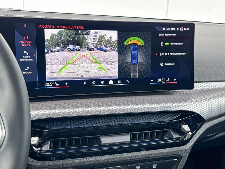 BMW 3 Serie Sedan 330e M-Sport