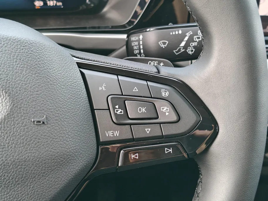 Ford Tourneo Connect Titanium 1.5 PHEV 7 persoons