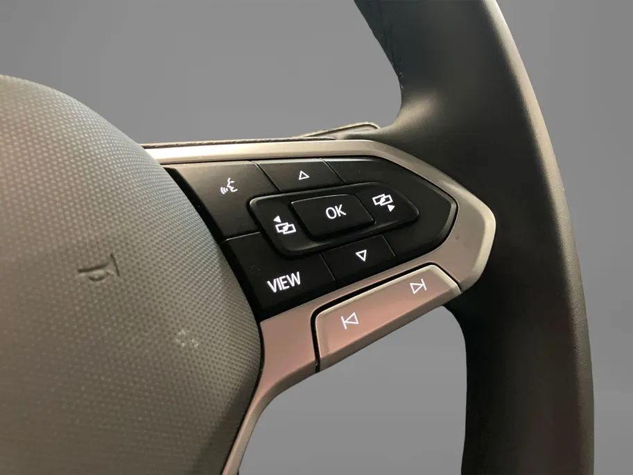 Volkswagen T-Cross 1.0TSI/95PK Goal · Navigatie · Apple/Android Car Play · Stoelverwarming · Garantie t/m 23-05-2027