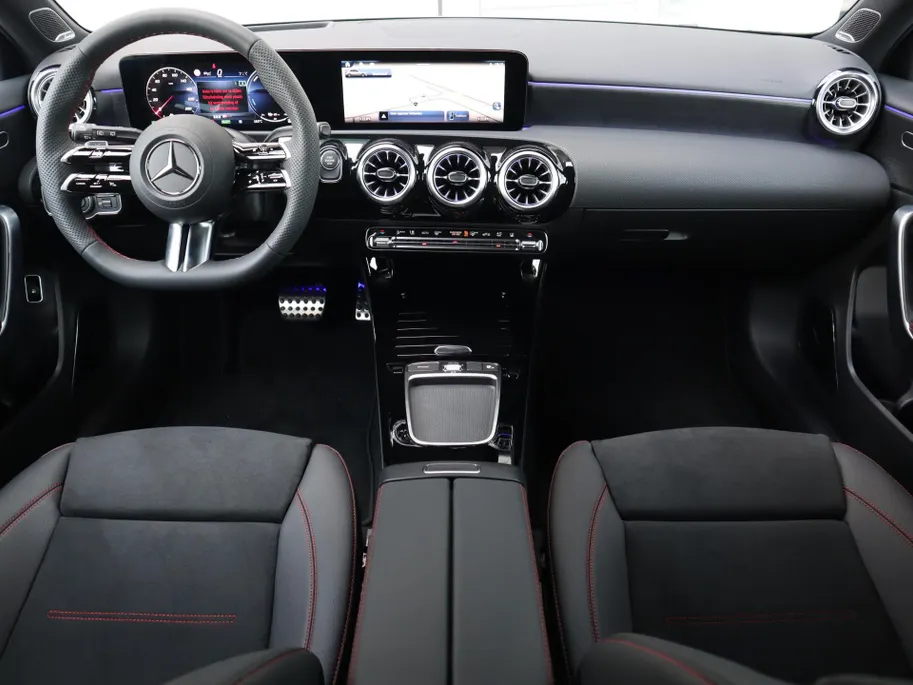 Mercedes-Benz A-Klasse 250 e Star Edition AMG Line Plus