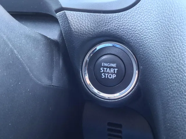 Suzuki Swift 1.2 Style Smart Hybrid LMV | CRUISE | TREKH. | NL-auto | rijklaarprijs!!