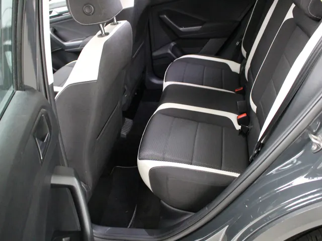 Volkswagen T-Roc 1.5 TSI DSG Sport | Navigatie | Airco | PDC + Camera | Stoelverw.