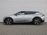 Kia EV6 Edition Advanced 77.4 kWh | Stuur-/stoelverwarming | BTW | Camera | Cruise adapt. | Elektr. achterklep + stoelbediening | 20' LM | 17% bijtelling |