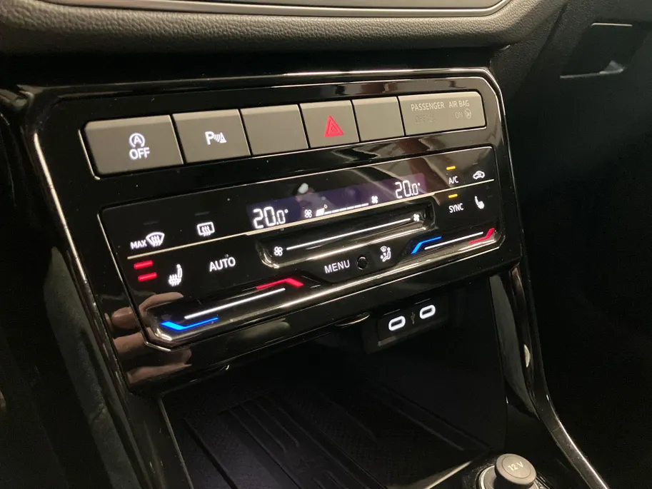 Volkswagen T-Cross 1.0TSI/95PK Goal · Navigatie · Apple/Android Car Play · Stoelverwarming · Garantie t/m 23-05-2027 · EXTRA INRUILKORTING ·
