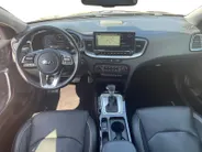Kia Ceed Sportswagon 1.6 GDI PHEV ExecutiveLine *Automaat*Navi+Camera*Schuif/kanteldak*Climate Control*Adapt. Cruise Control*Stoelverwarming/ventilatie*Elekt. stoel*Elekt. achterklep*Zeer nette auto!