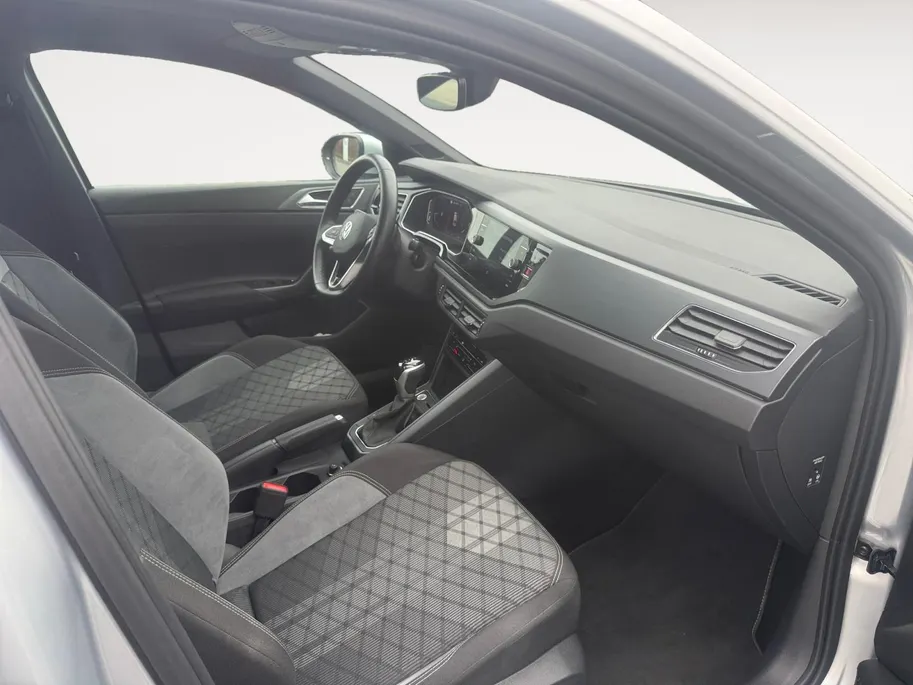 Volkswagen Taigo 1.0 TSI R-Line | Automaat | Camera | Climate Control | Apple Carplay/Android Auto | Keyless | Sportstoelen | R-Pakket