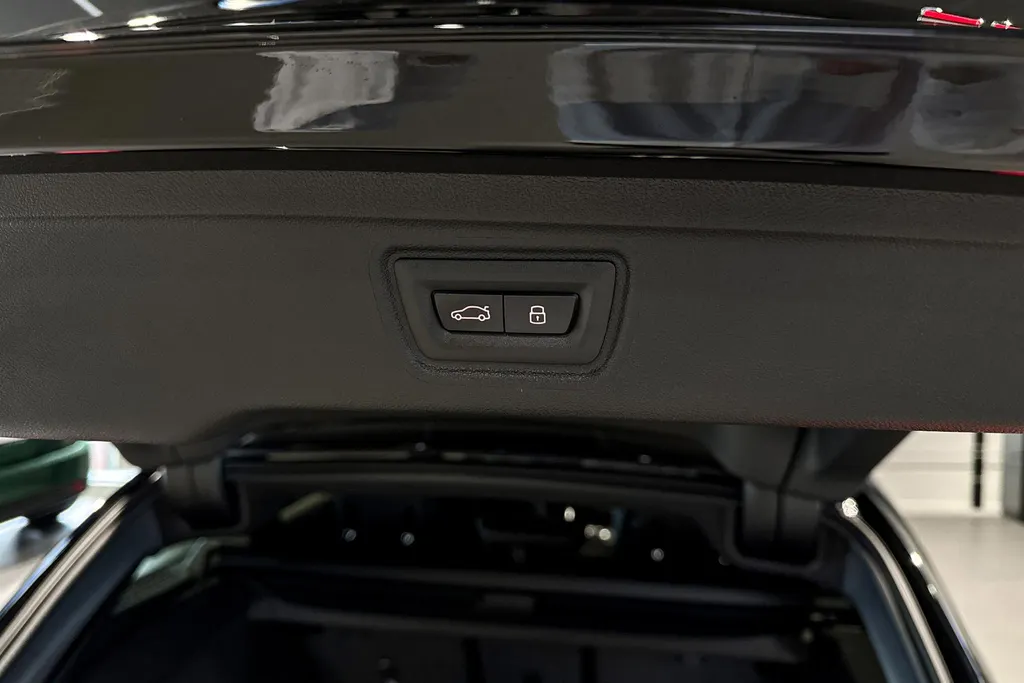 BMW 3 Serie Touring 330e