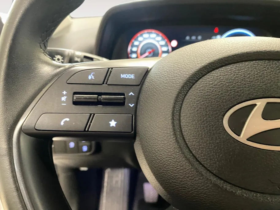 Hyundai i20 1.2 COMFORT | APPLE CARPLAY | CAMERA | 4 SEIZOENBANDEN | NL-AUTO |