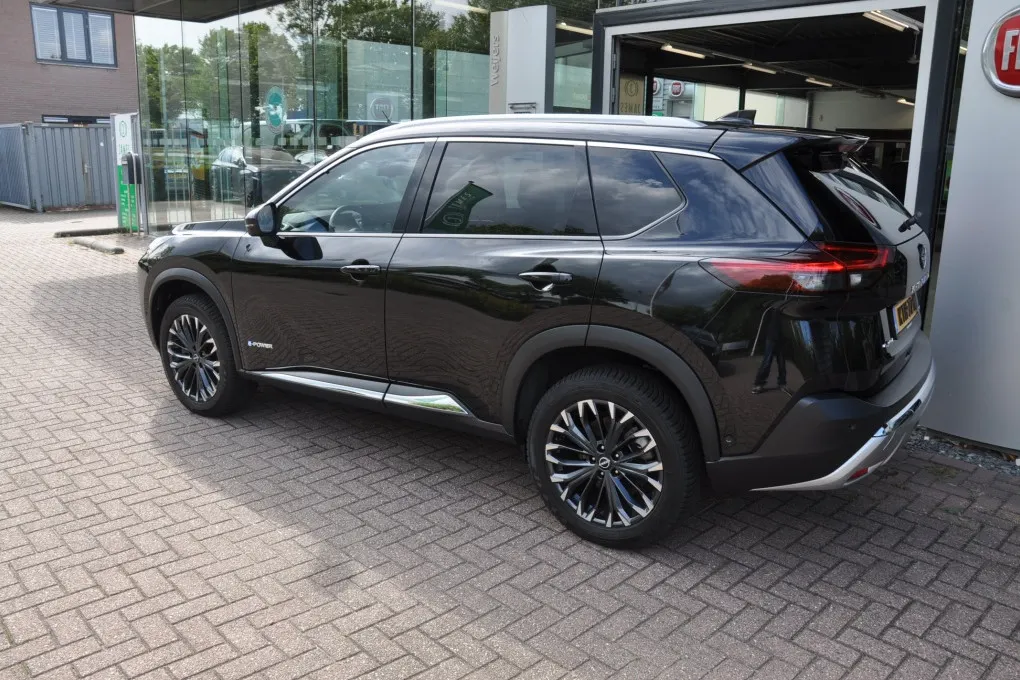 Nissan X-Trail 1.5 e-4ce Tekna. Plus. 4WD Head-Up Leer Schuifdak