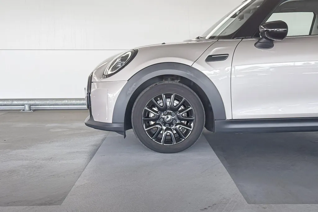 MINI Cooper 3-deurs Cooper Business Edition