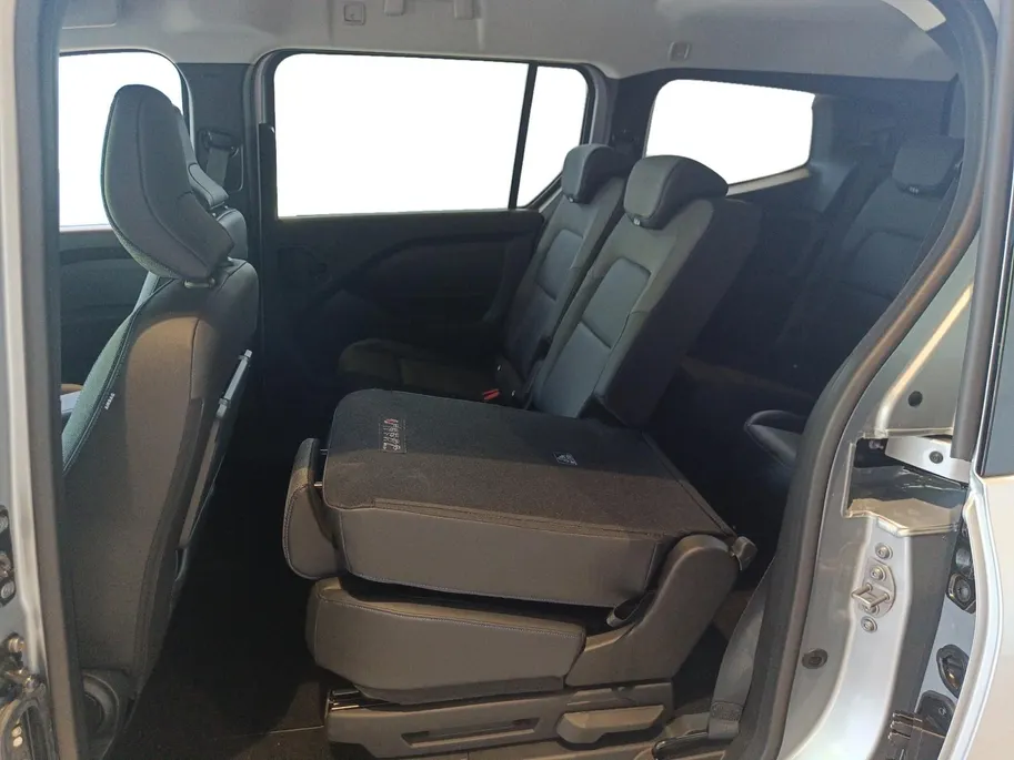 Nissan Townstar Evalia N-Connecta L2 45 kWh 122PK AUTOMAAT -persoons*Multi functioneel*€5000,- VOORRAADKORTING*Achteruitrijcamera*Parkeersensoren voor en achter*Cruise control*Apple Carplay / Android auto*Automatische regen/licht sensor*