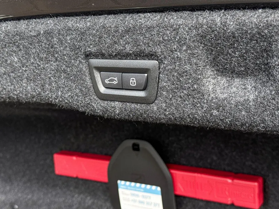 BMW i5 Sedan eDrive40