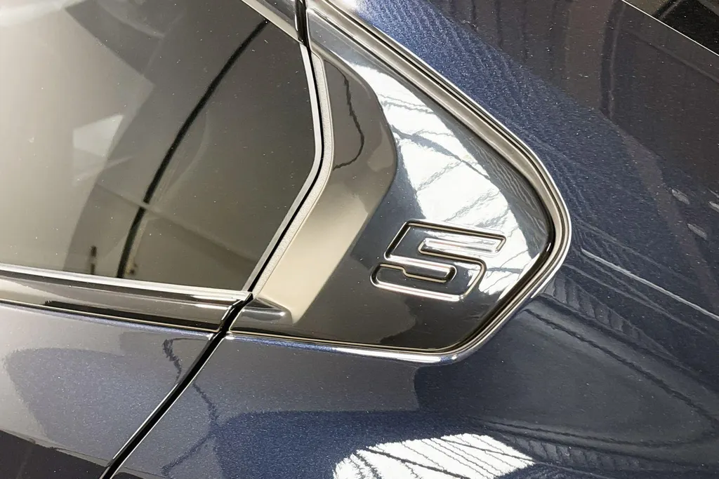 BMW i5 Sedan eDrive40 M Sportpakket Pro Comfort