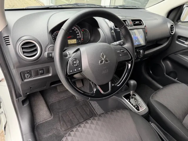 Mitsubishi Space Star 1.2 71pk CVT Dynamic | Cruise Control | Apple CarPlay | Android Auto | All Season