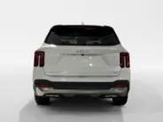 Kia Sorento 1.6 T-GDi Plug-in Hybrid 4WD DynamicPlusLine 7p | Glazen schuif-/kanteldak | BOSE premium geluidsinstallatie | Stoel- en stuurverwarming | NU €3000 inruilpremie!