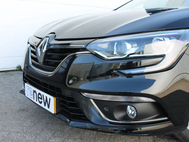 Renault Mégane Estate 1.3 TCe 115 PK Limited | Parkeersensoren | ECC | NAVI | 1.700 kg trekgewicht