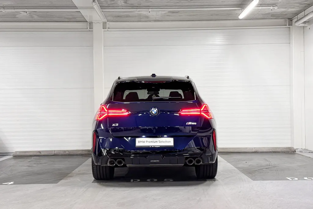 BMW X3 M50