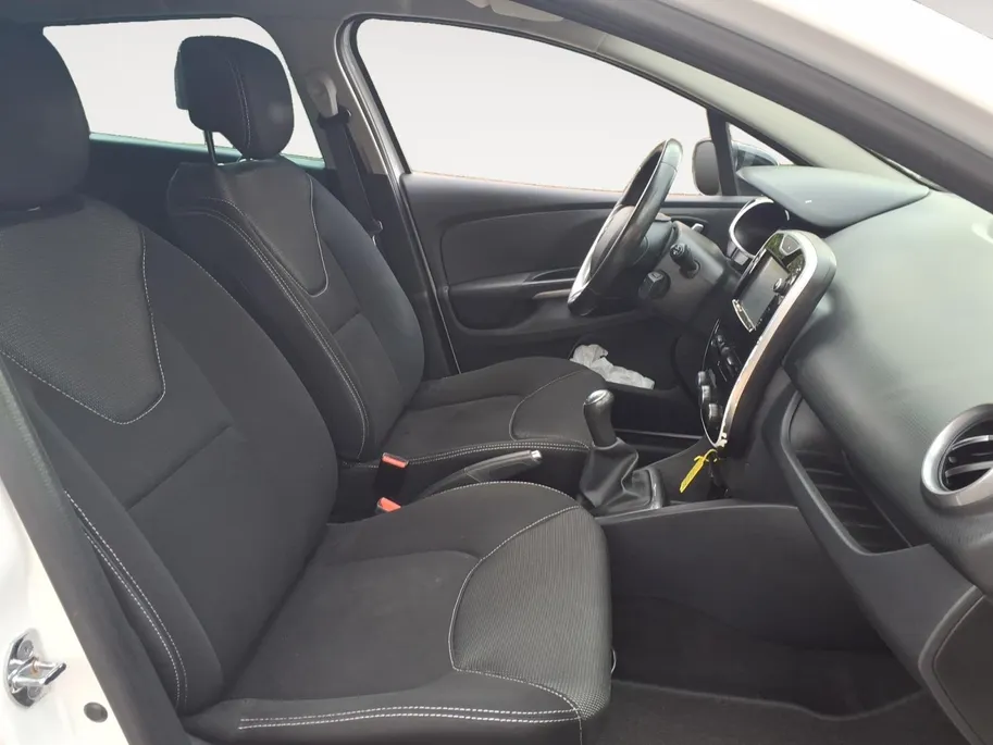 Renault Clio Estate 0.9 TCe Night&Day Navigatie | Airco | 1 jaar Garantie