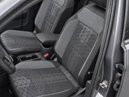 Volkswagen T-Roc 1.5 TSI 150pk DSG R-Line · Panoramadak · Camera · Dodehoeksensor · Keyless · Apple/Android Car Play · 19'Velgen ·