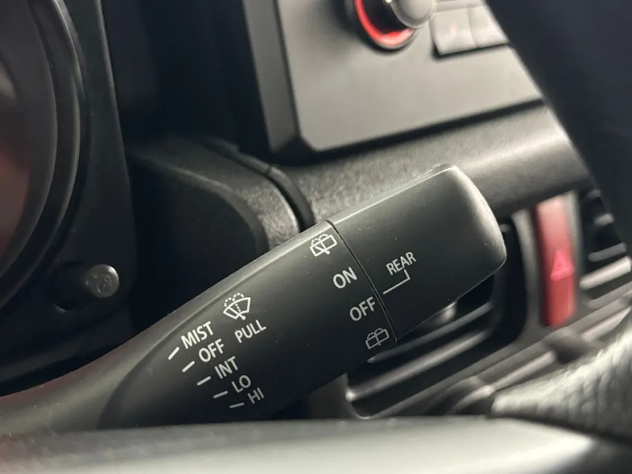 Suzuki Jimny 1.5 Professional Allgrip | 4 x 4 | L.M. Velgen | Cruise Control