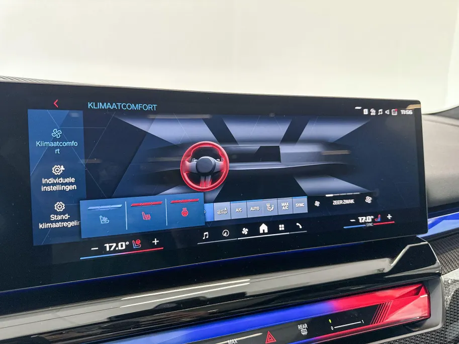 BMW M5 Touring M Drive Professional