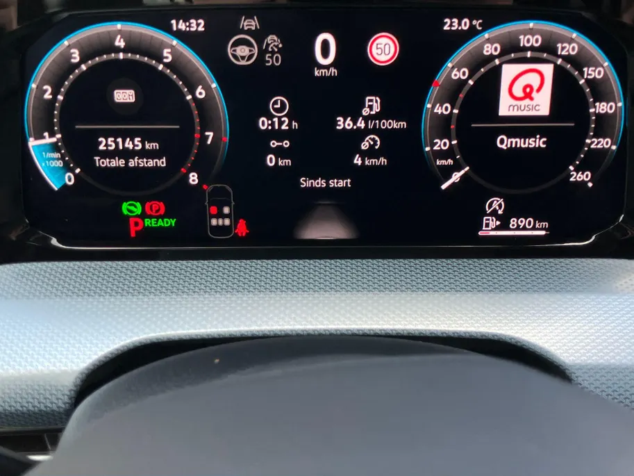 Volkswagen Golf Variant 1.5 eTSI 150PK DSG Goal · Trekhaak · Stoelverwarming · 360° camera + Parkeersensoren · Garantie t/m 28-10-2027 of 100.000KM