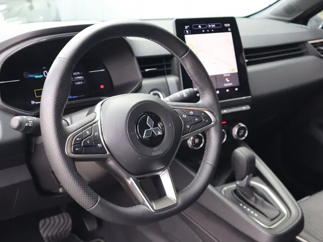 Mitsubishi Colt 1.6 HEV Intense+ Adaptive Cruise | Keyless | All Seasons
