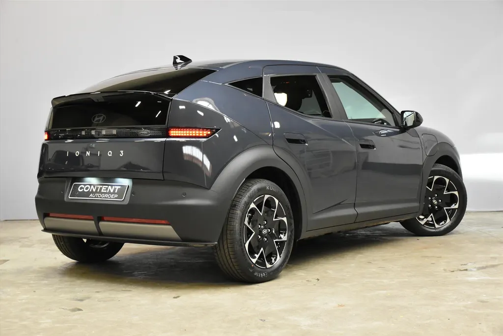 Hyundai IONIQ 3 42 kWh 147pk Vision I 750,= introductie voordeel