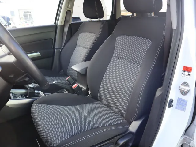 Suzuki Vitara 1.4 BoosterJet Select Hybrid Trekhaak | AdaptiveCruise | Carplay