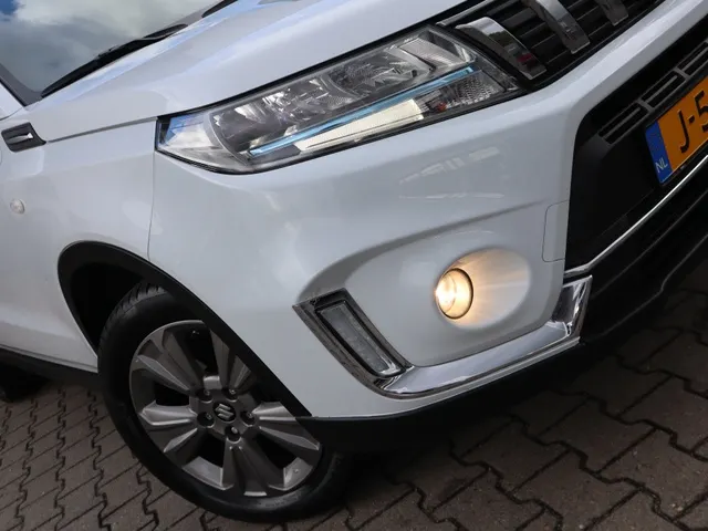 Suzuki Vitara 1.4 BoosterJet Select Hybrid Trekhaak | AdaptiveCruise | Carplay